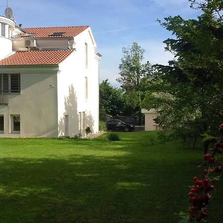 Apartman Apartments Villa Majda *