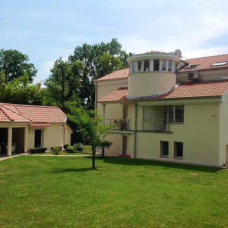 Appartement Majda *