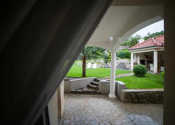 アパート Majda *